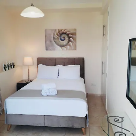 Lovely Rooms Finikounda Extérieur photo