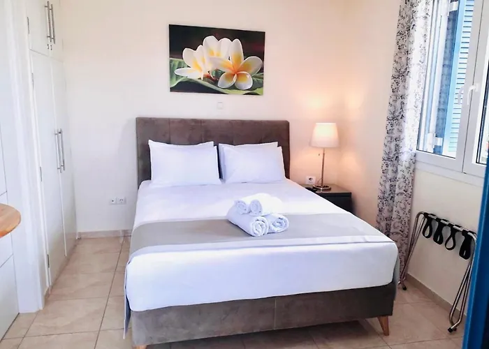 Lovely Rooms Finikounda